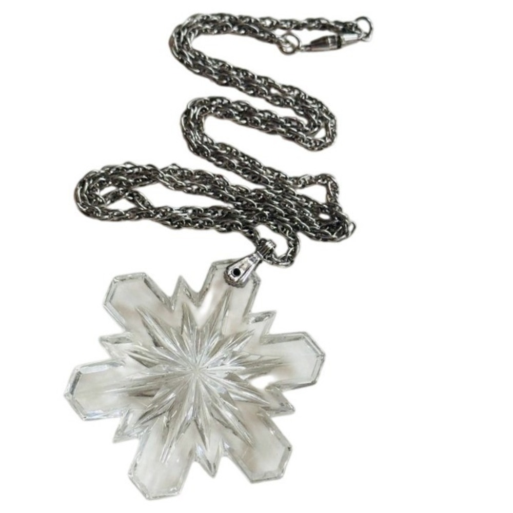 VTG‎ Christmas Snowflake Necklace Clear Austrian Carved Crystal jeweled 24"